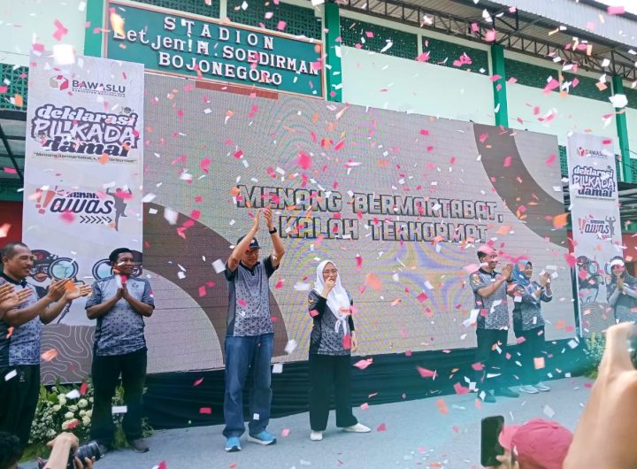 Teguh Haryono dan Farida Hadiri Deklarasi Pilkada Damai 2024