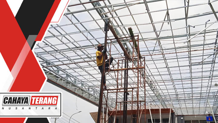 atap terminal cepu ambrol